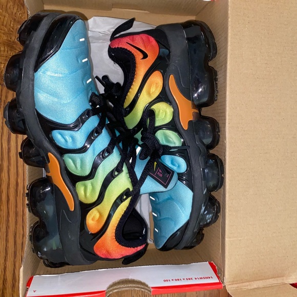 Nike Shoes - Nike Vapormax NO I WILL NOT ACCEPT ANY OFFERS LOWER THAN WHATS POSTED.